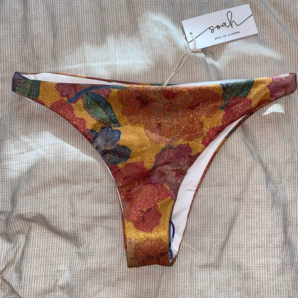 SOAH Soal of a Hippie Floral Bikini Bottom - Multicolor